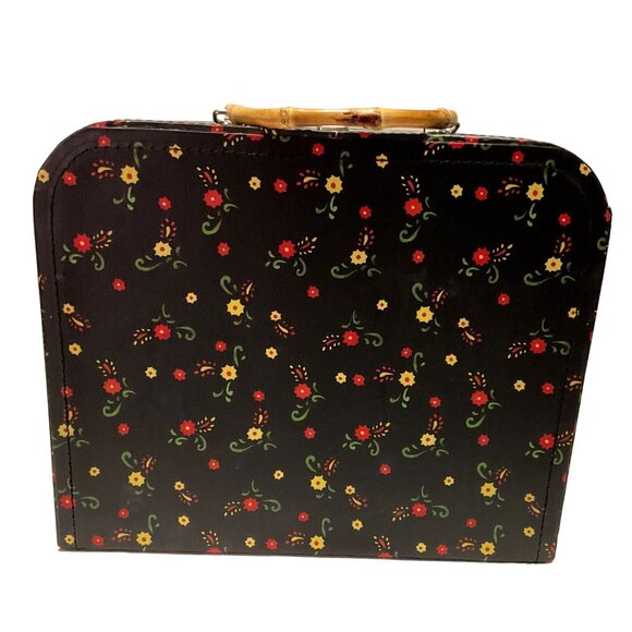 WINTER SHOE BOX PURSE BLACK WITH SKATES SLEDS SKIS BAMBOO HANDLE SUPER CLEAN - Picture 5 of 9